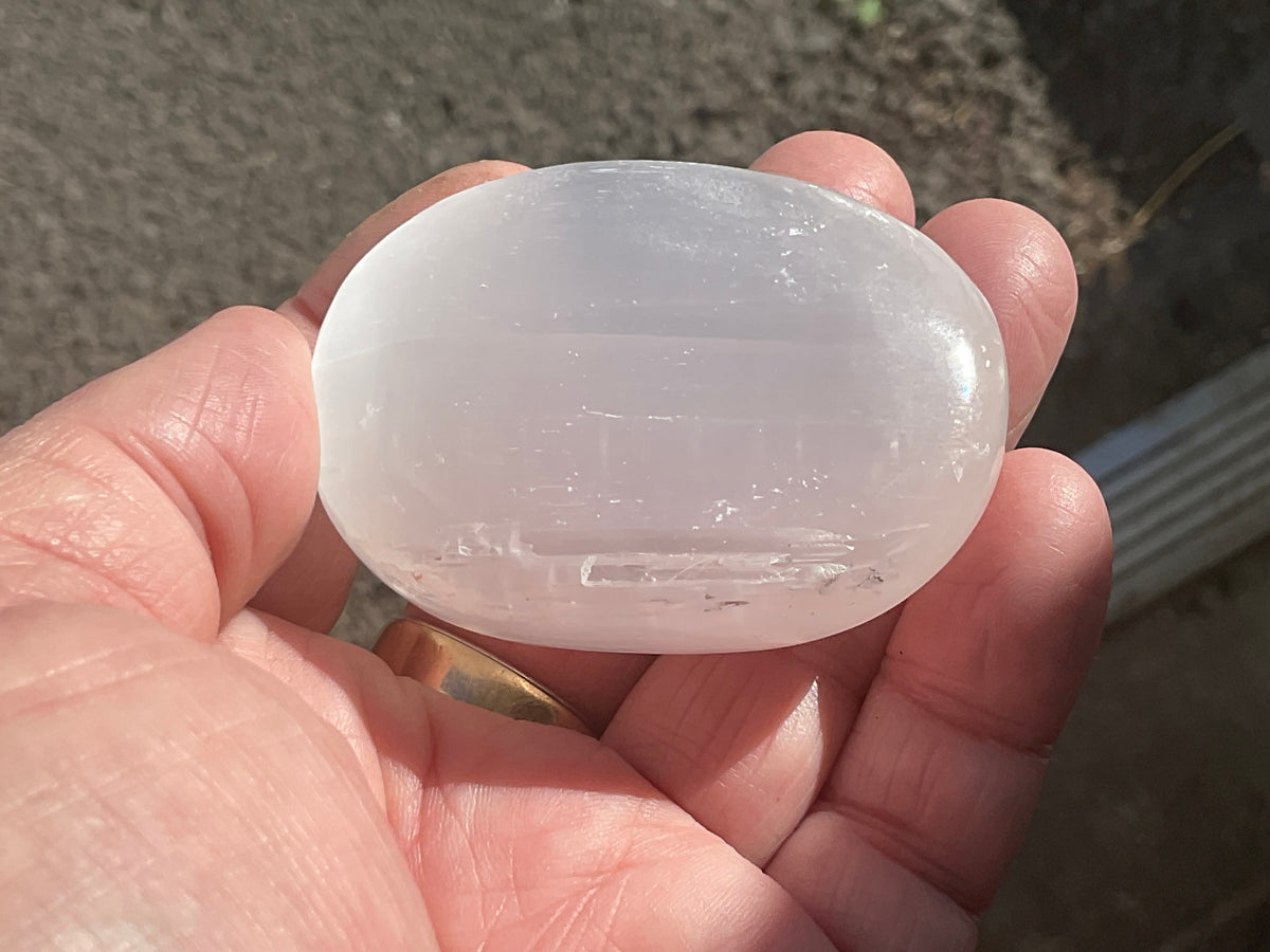 88g Selenite Palmstone B