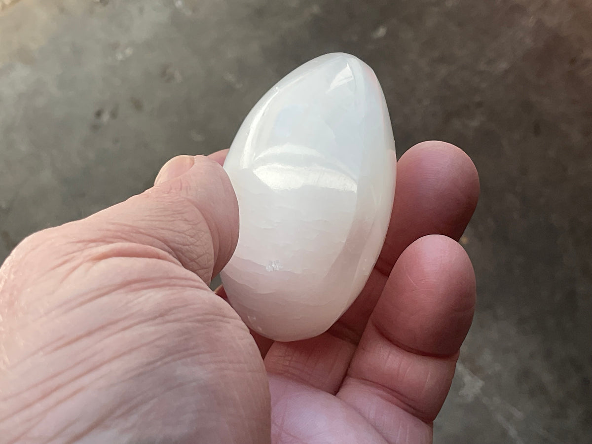 118g Selenite Palmstone 3C