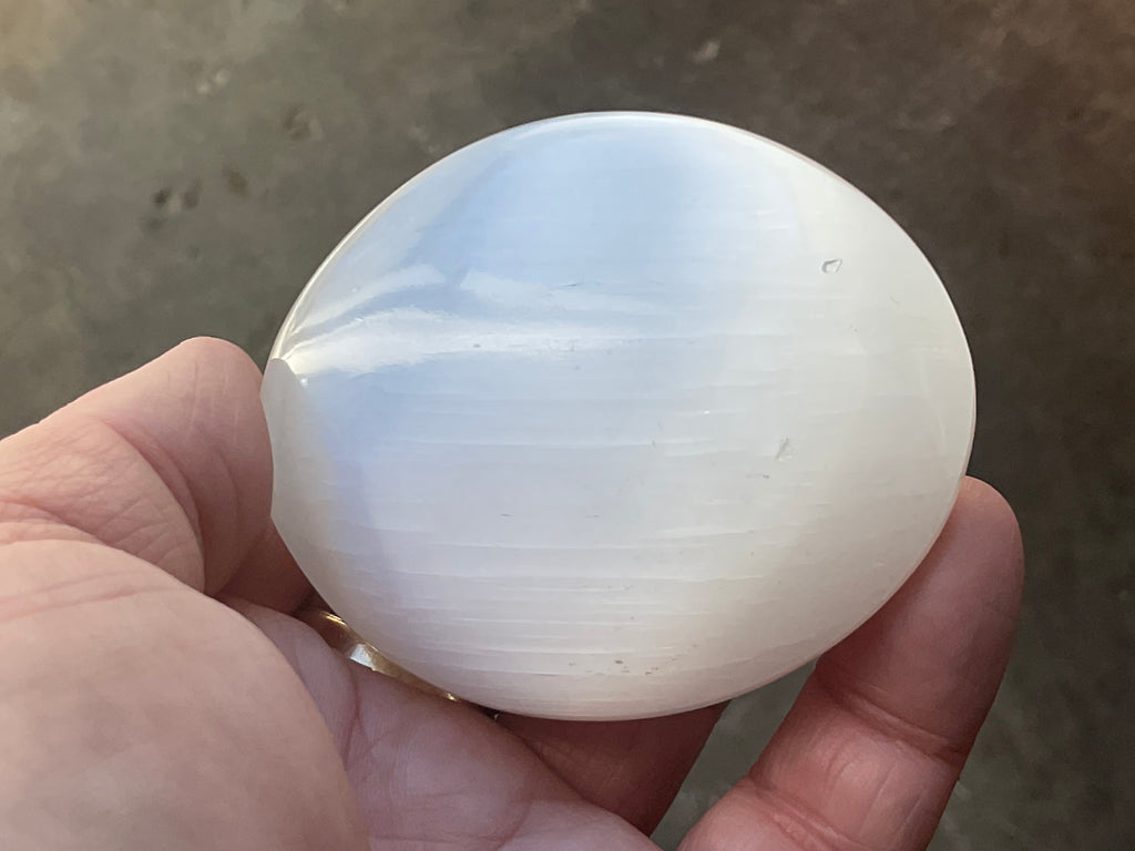 118g Selenite Palmstone 3C