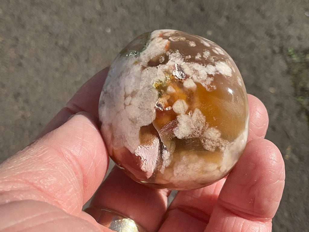 109g Flower Agate Palmstone 9A