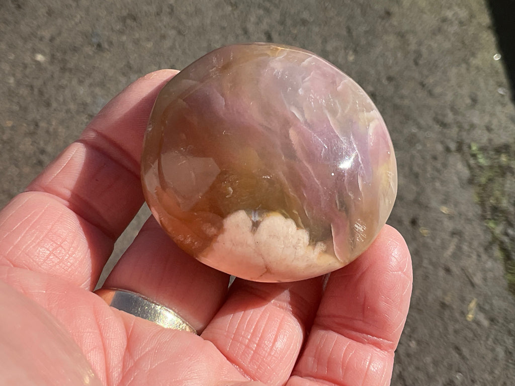 90g Flower Agate Palmstone 10A