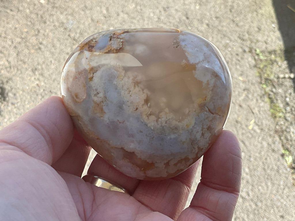 215g Flower Agate Palmstone 12B