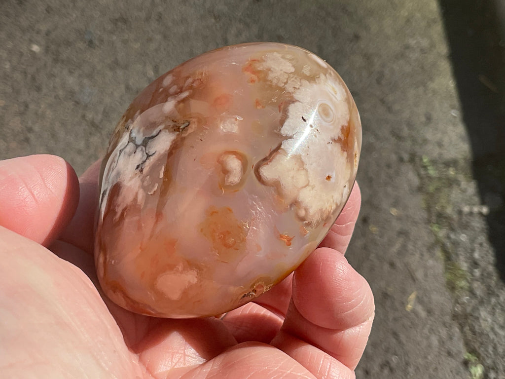 226g Flower Agate Palmstone 13A
