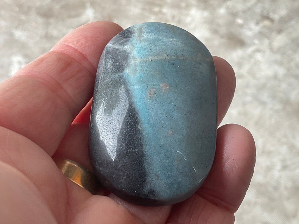 62g Trollite Palmstone 1A