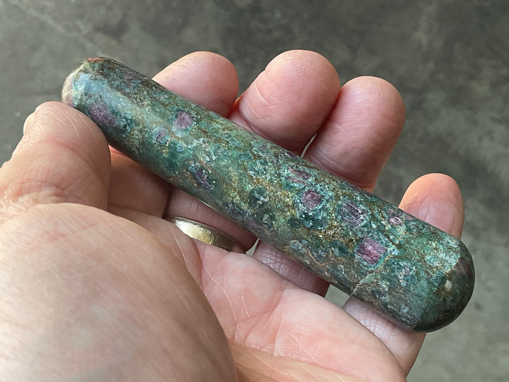 95g Ruby in Fuschite Massage Wand E