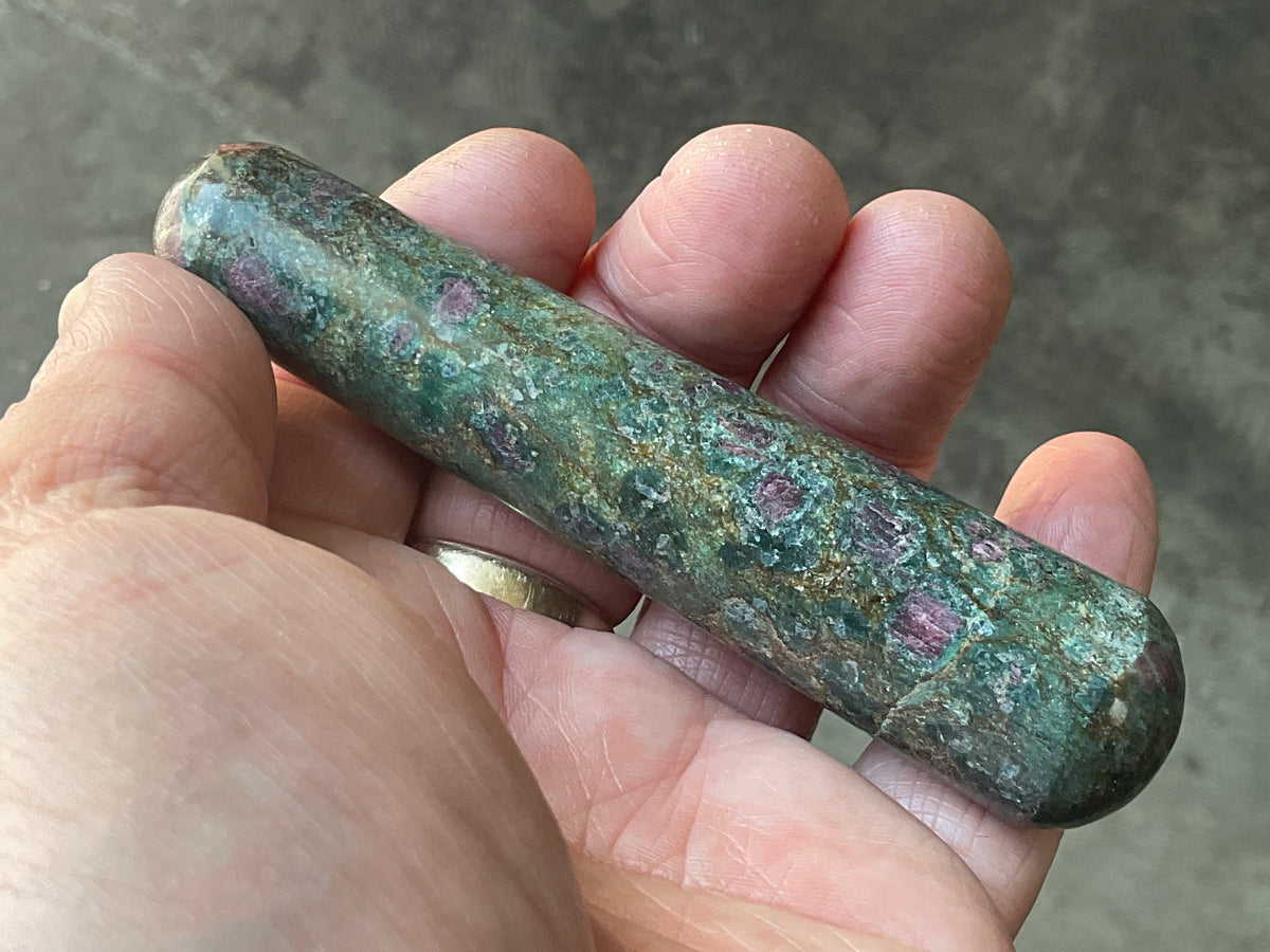 95g Ruby in Fuschite Massage Wand E