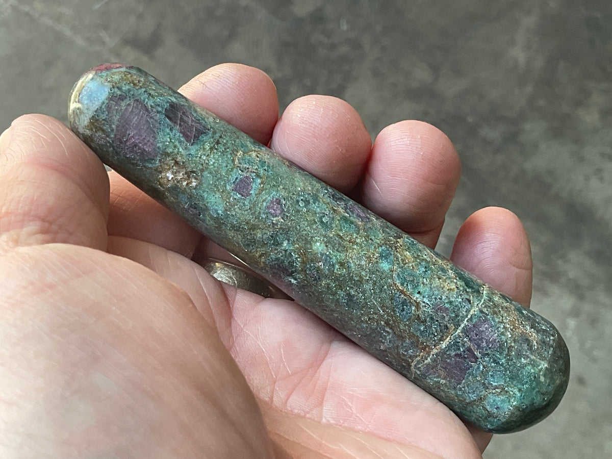 95g Ruby in Fuschite Massage Wand E