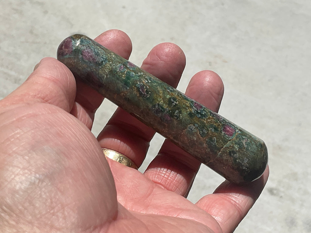 95g Ruby in Fuschite Massage Wand E