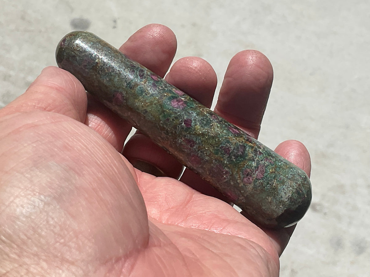 95g Ruby in Fuschite Massage Wand E
