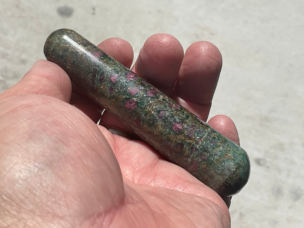 95g Ruby in Fuschite Massage Wand E
