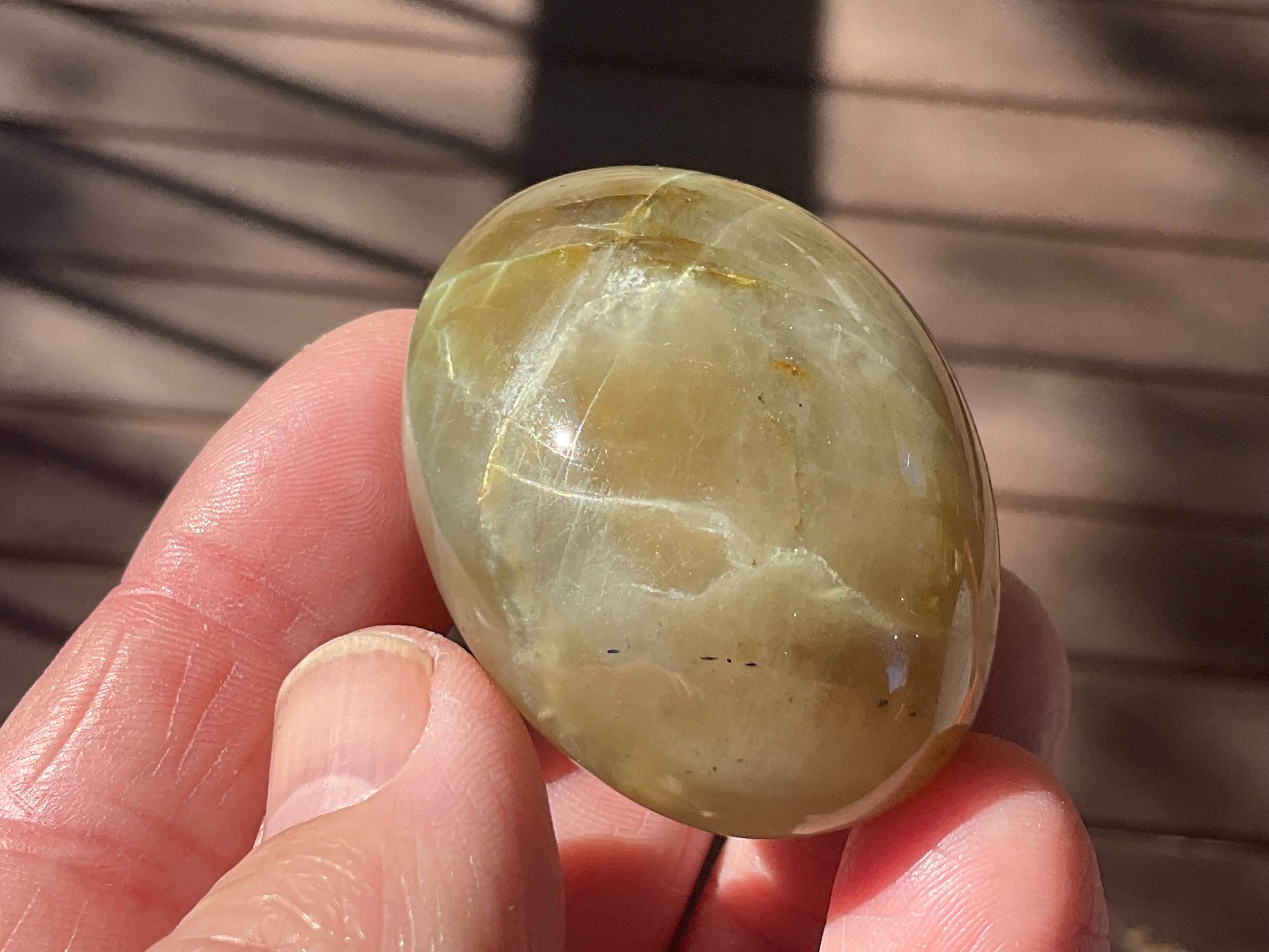 55g Garnerite Palmstone