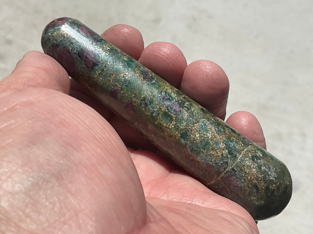 95g Ruby in Fuschite Massage Wand E