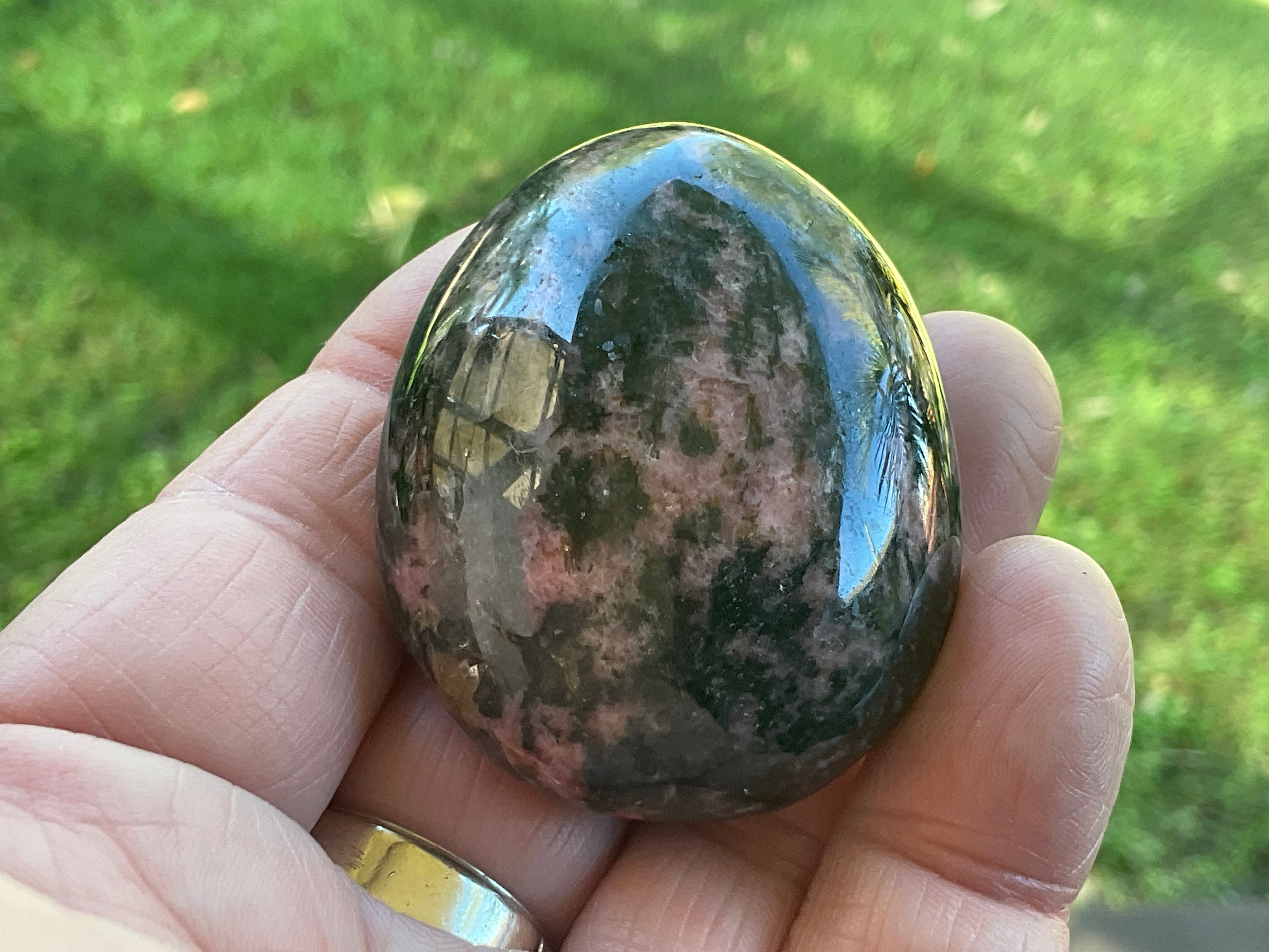 98g Rhodenite Palmstone 1D
