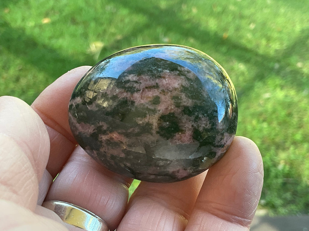 98g Rhodenite Palmstone 1D