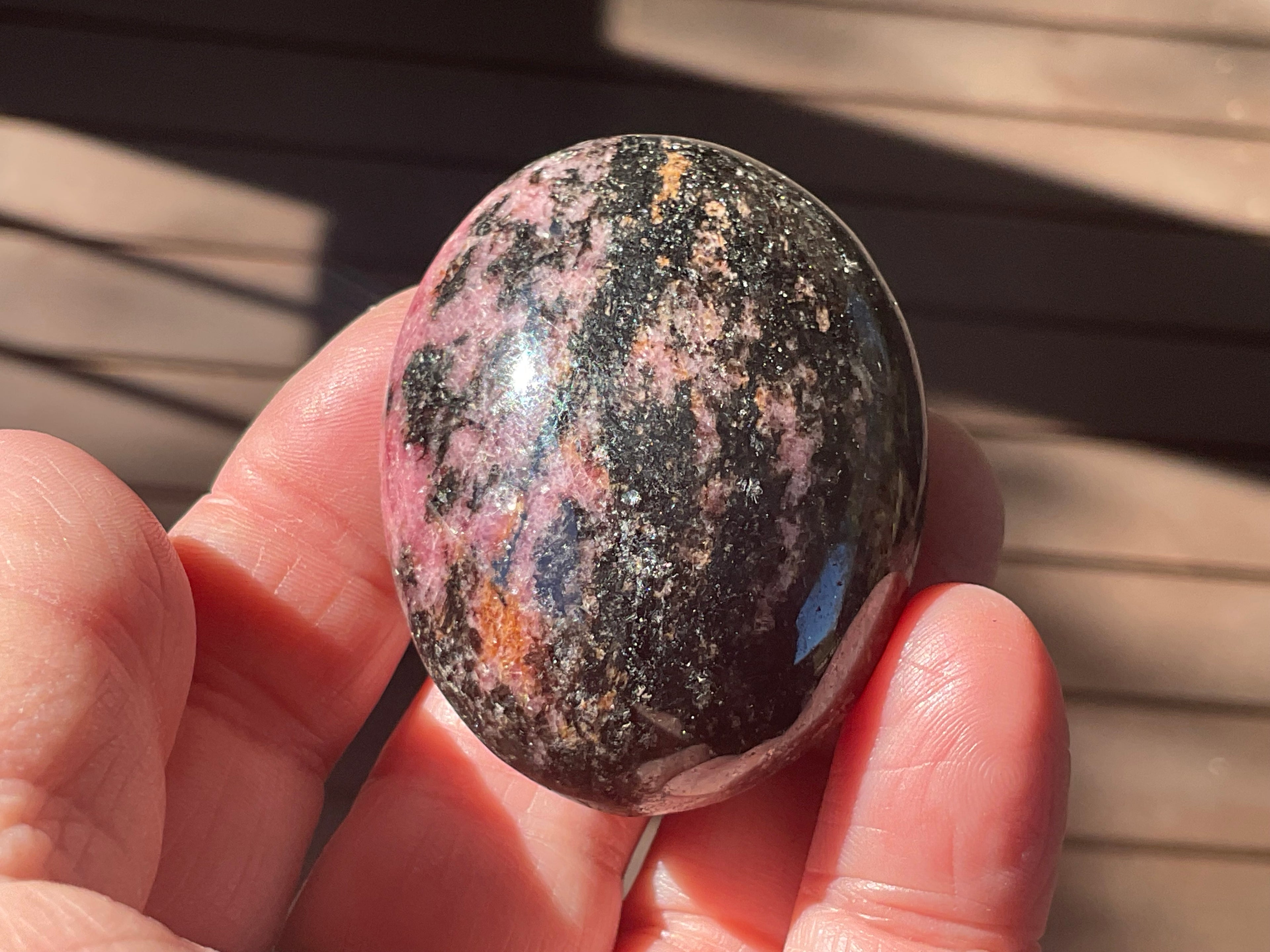 90g Rhodenite Palmstone 2D