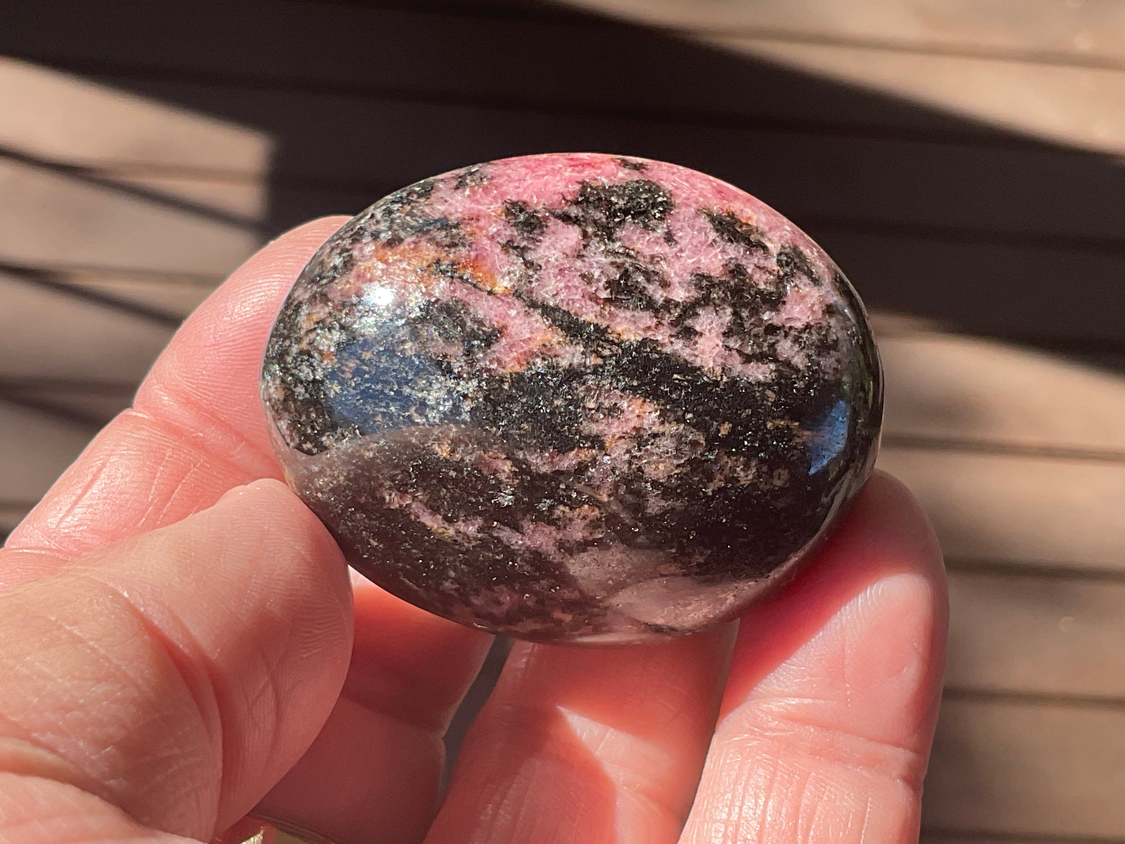 90g Rhodenite Palmstone 2D