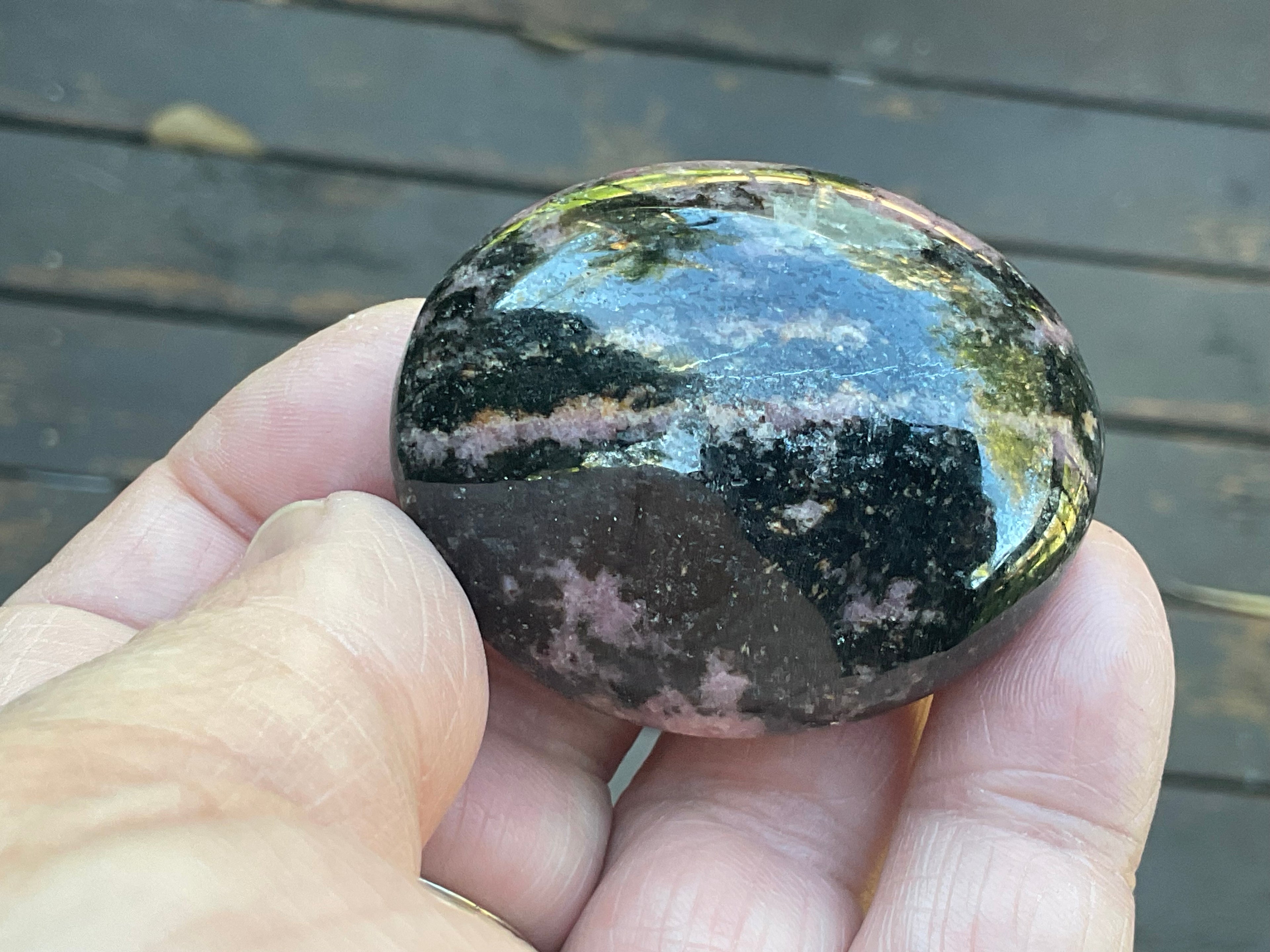 90g Rhodenite Palmstone 2D