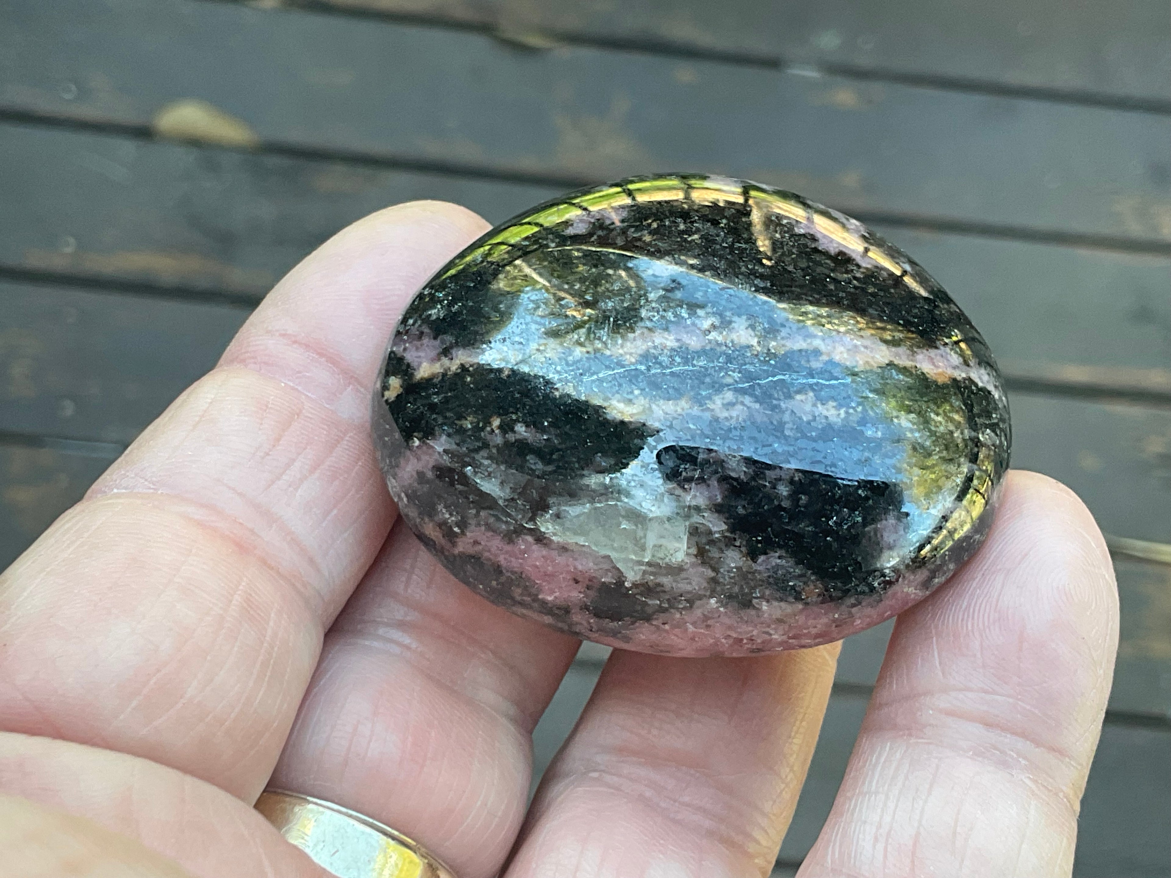 90g Rhodenite Palmstone 2D