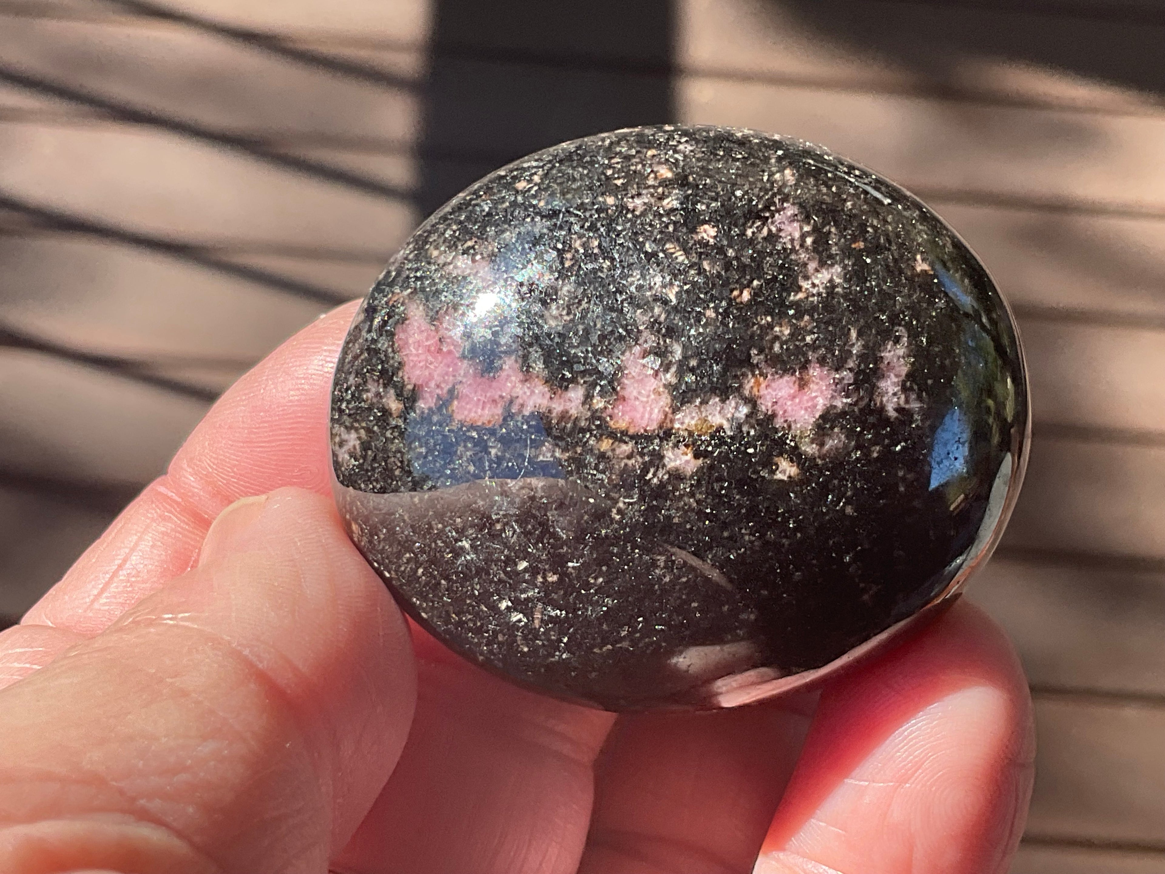 100g Rhodenite Palmstone 3B