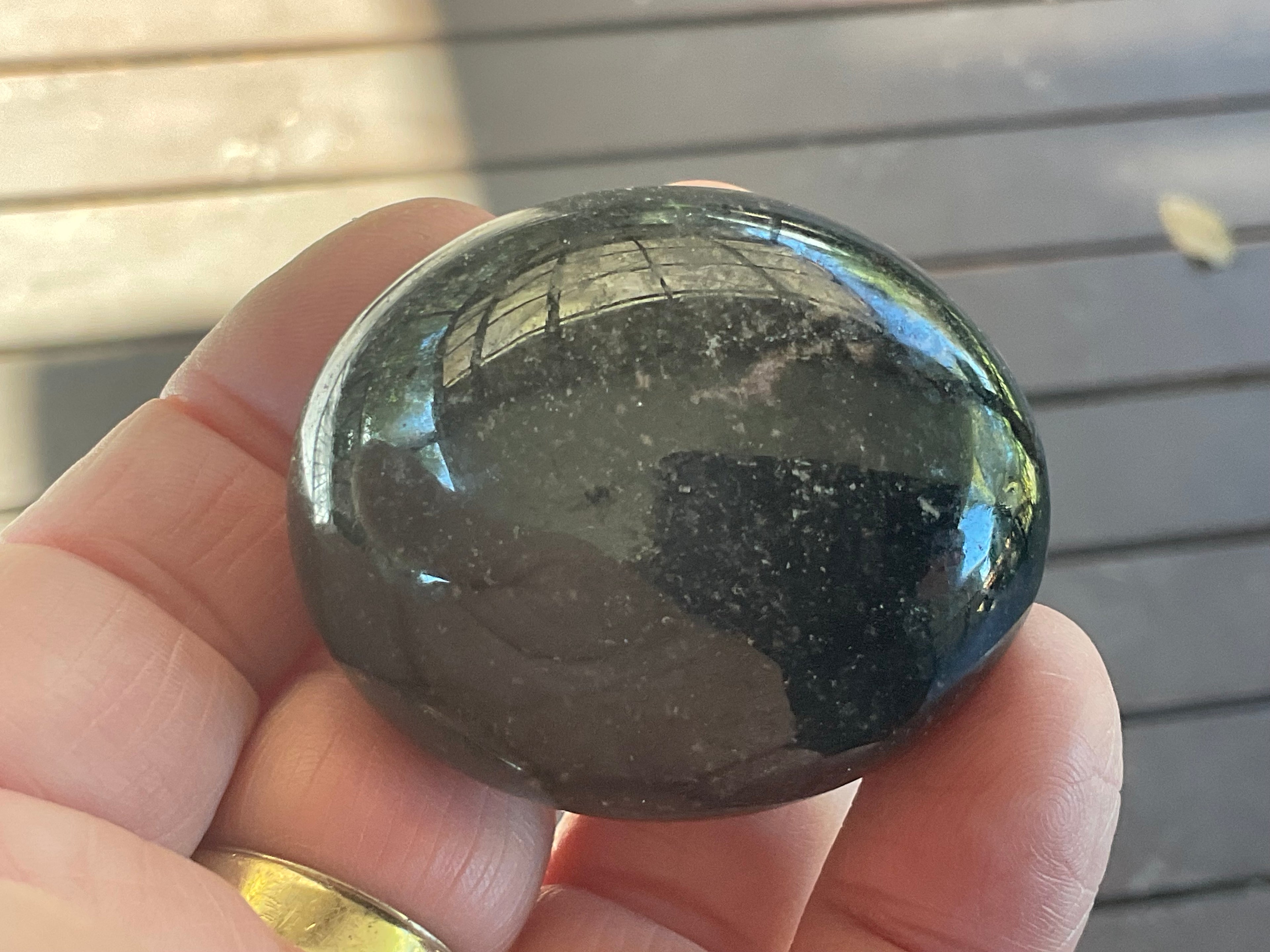 100g Rhodenite Palmstone 3B