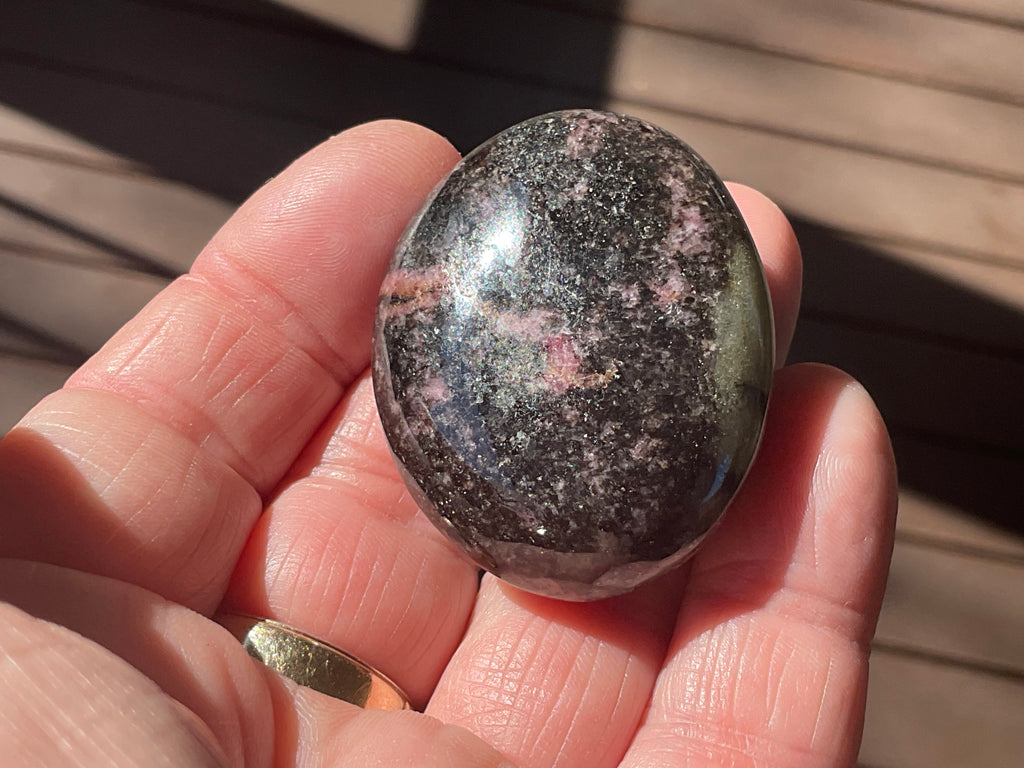 56g Rhodenite Palmstone  3C