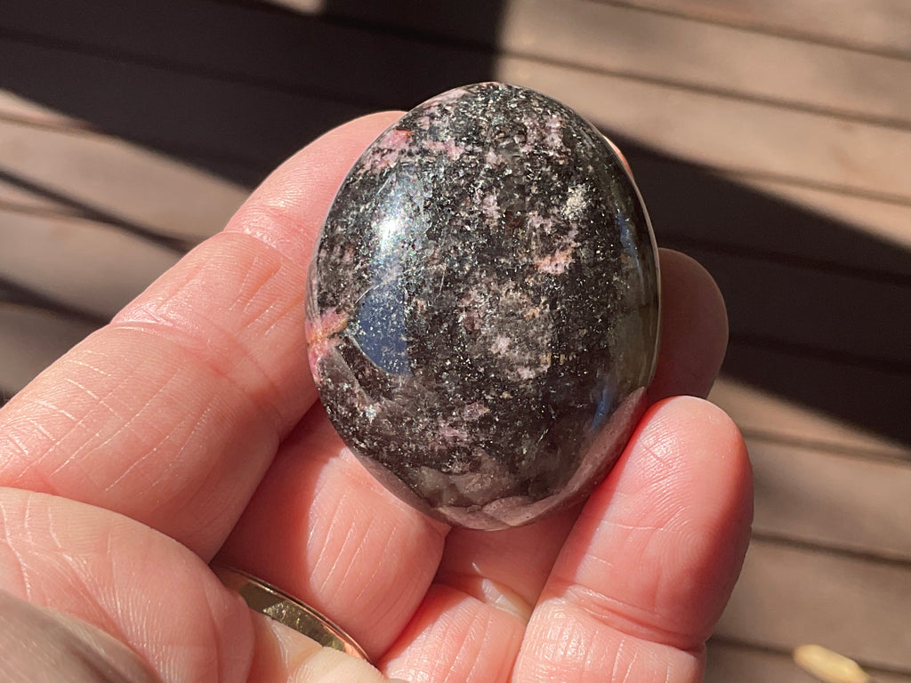 56g Rhodenite Palmstone  3C