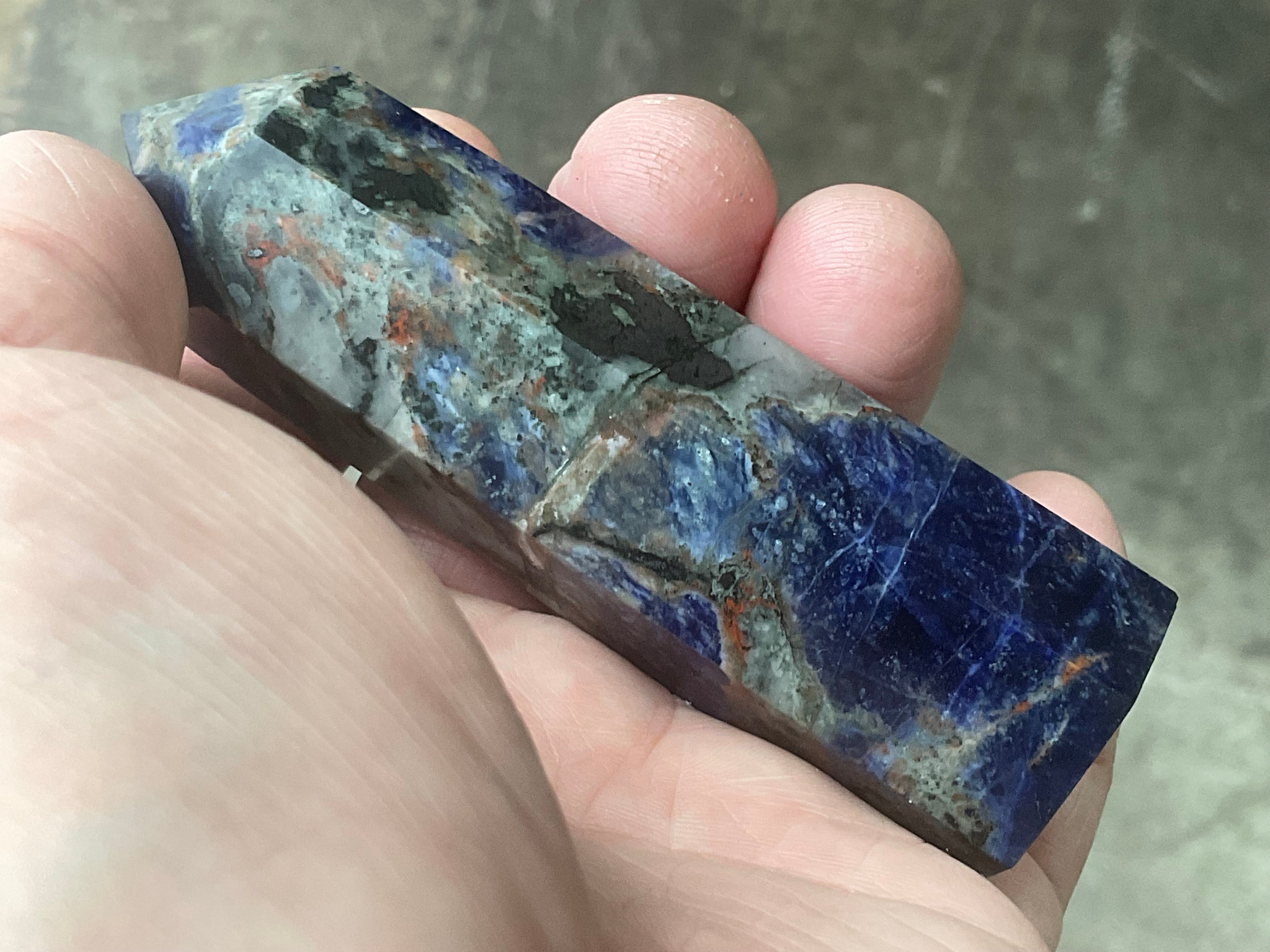 102g Sodalite with Sunstone Generator 4A