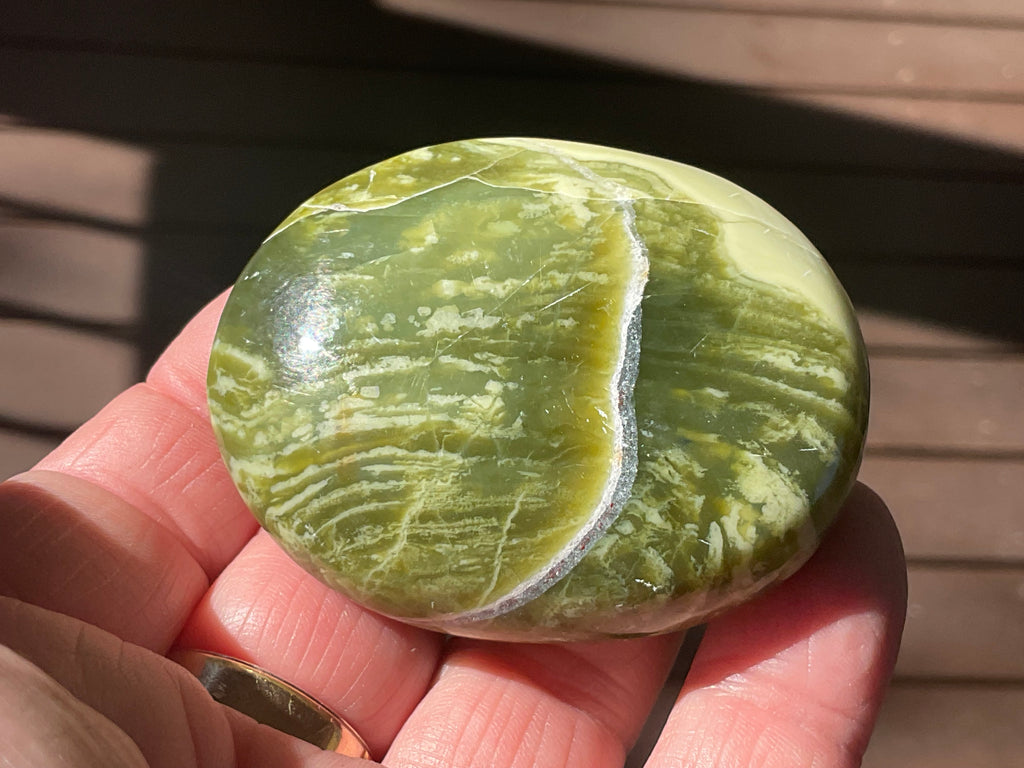 90g Serpentine Palmstone 1A