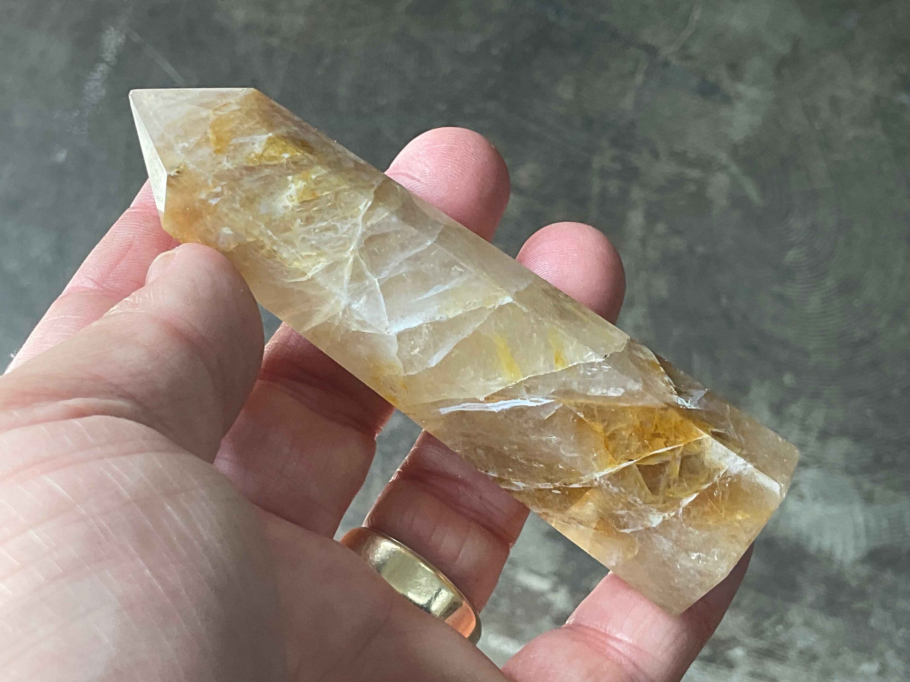102g “Golden Healer” Quartz Generator 6A