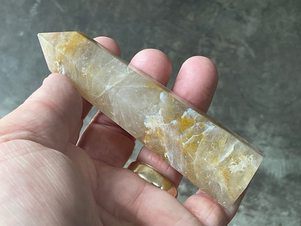 102g “Golden Healer” Quartz Generator 6A