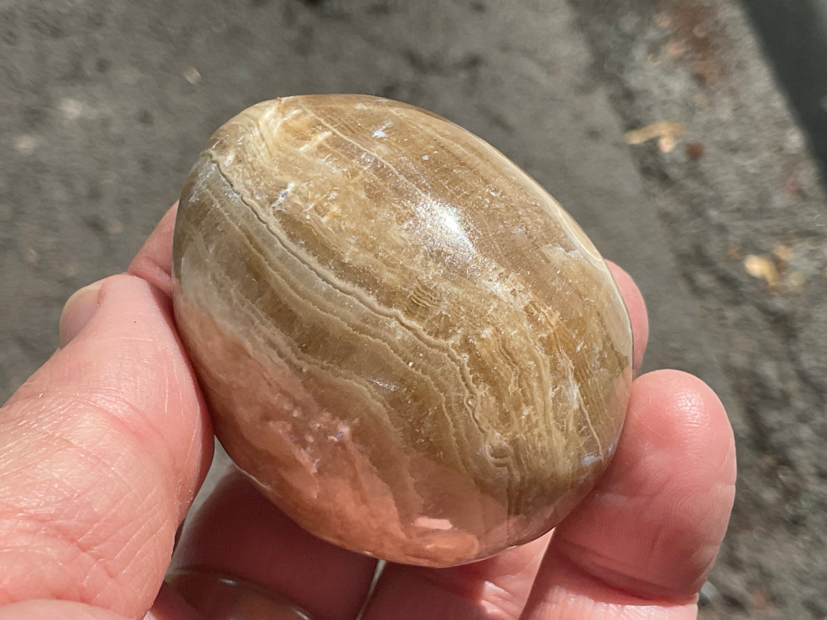 143g Pale Chocolate Calcite Egg 1B