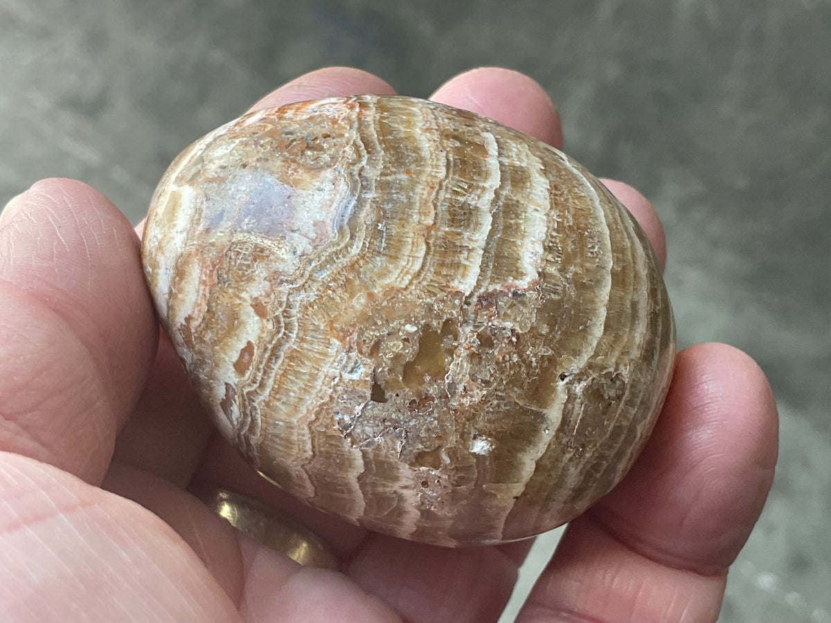 127g Pale Chocolate Calcite Egg 1C