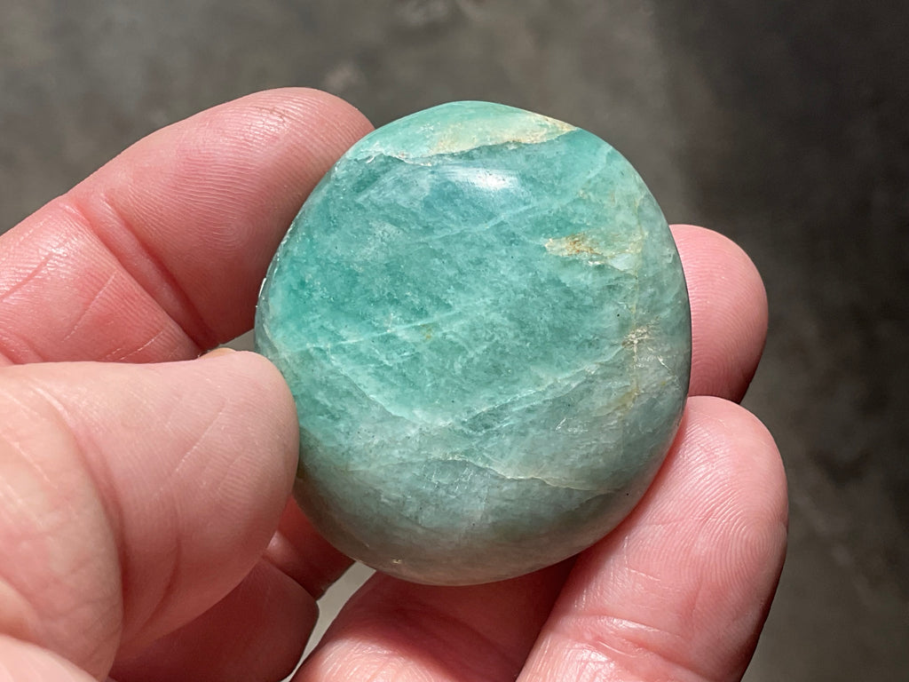 40g Small Amazonite Palmstone 1B
