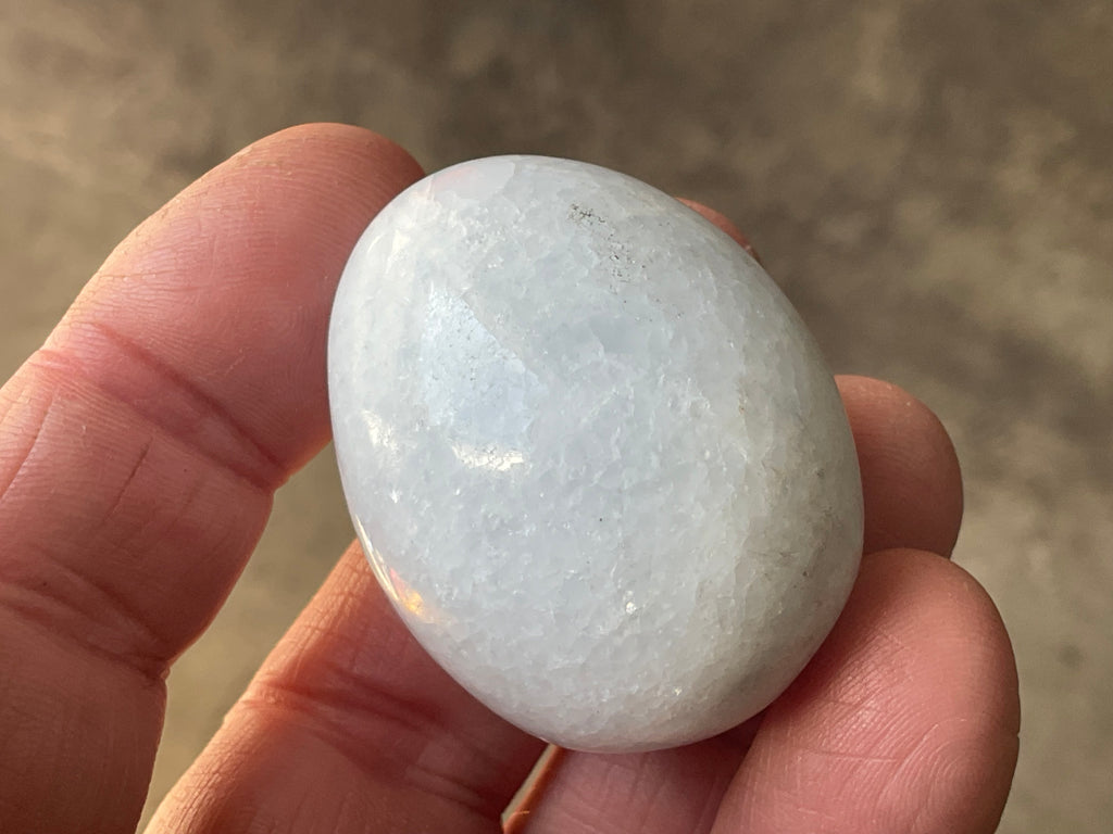 55g Pale Blue Calcite Egg 1D