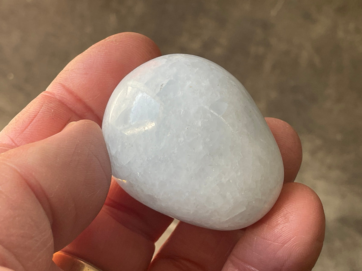 67g Pale Blue Calcite Egg 2B