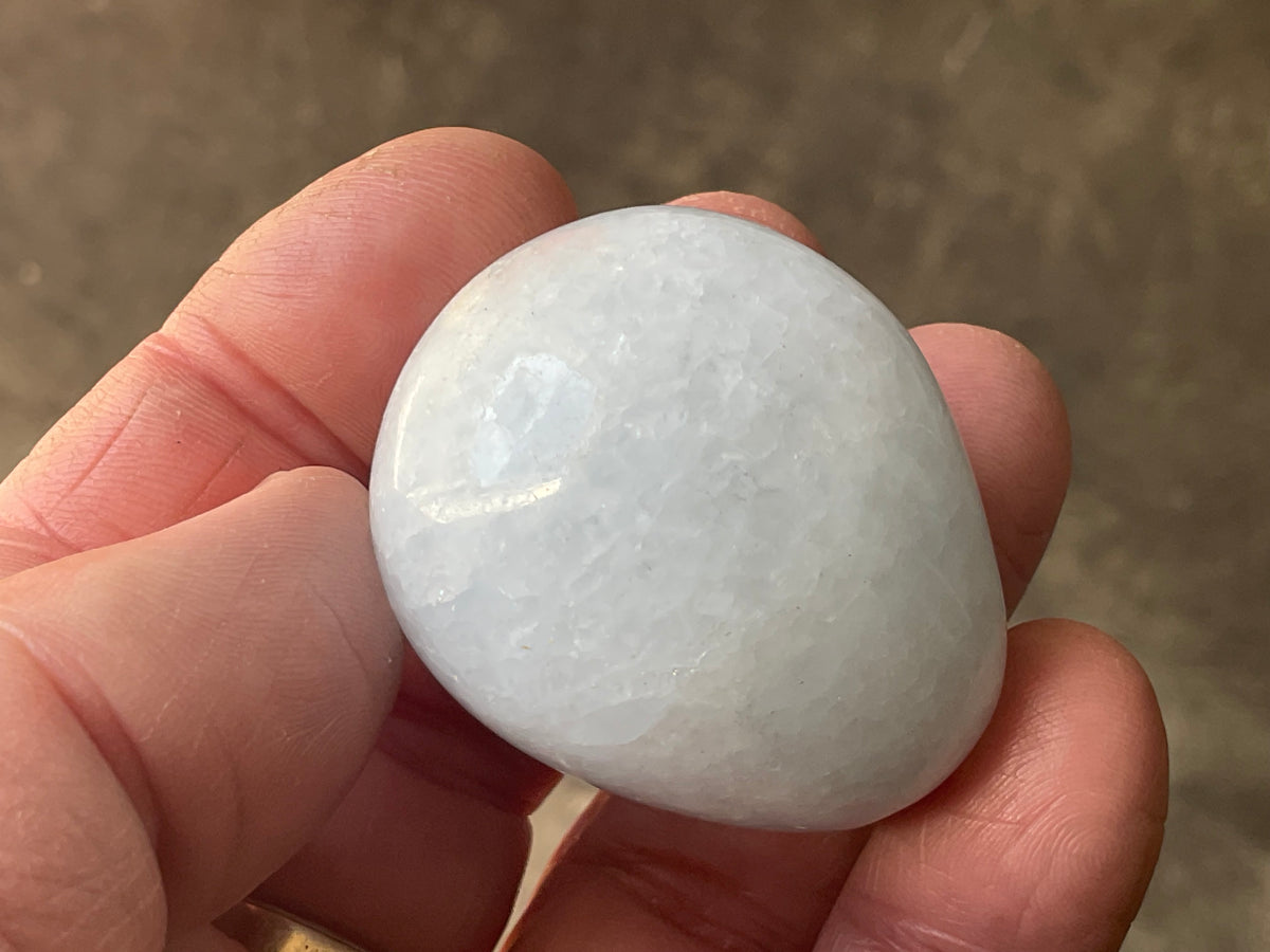67g Pale Blue Calcite Egg 2B