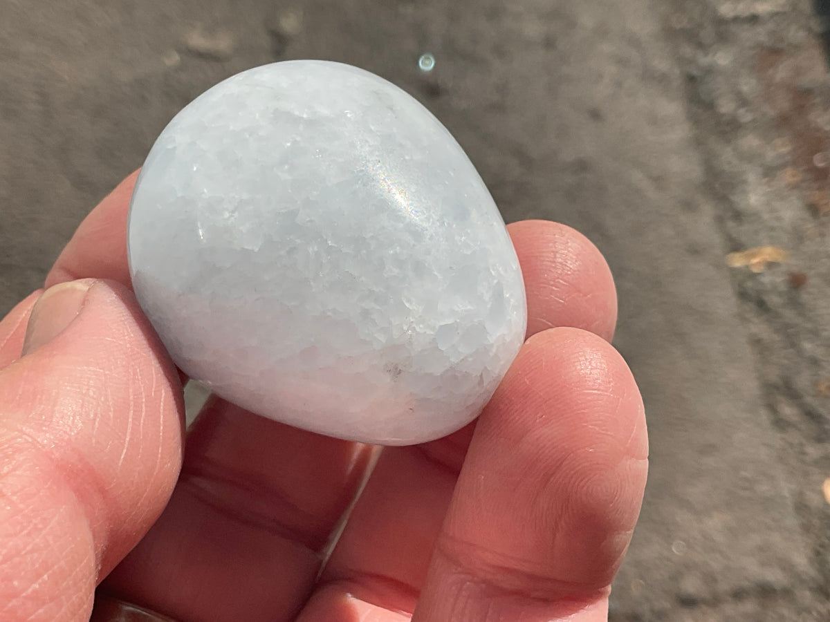 67g Pale Blue Calcite Egg 2B