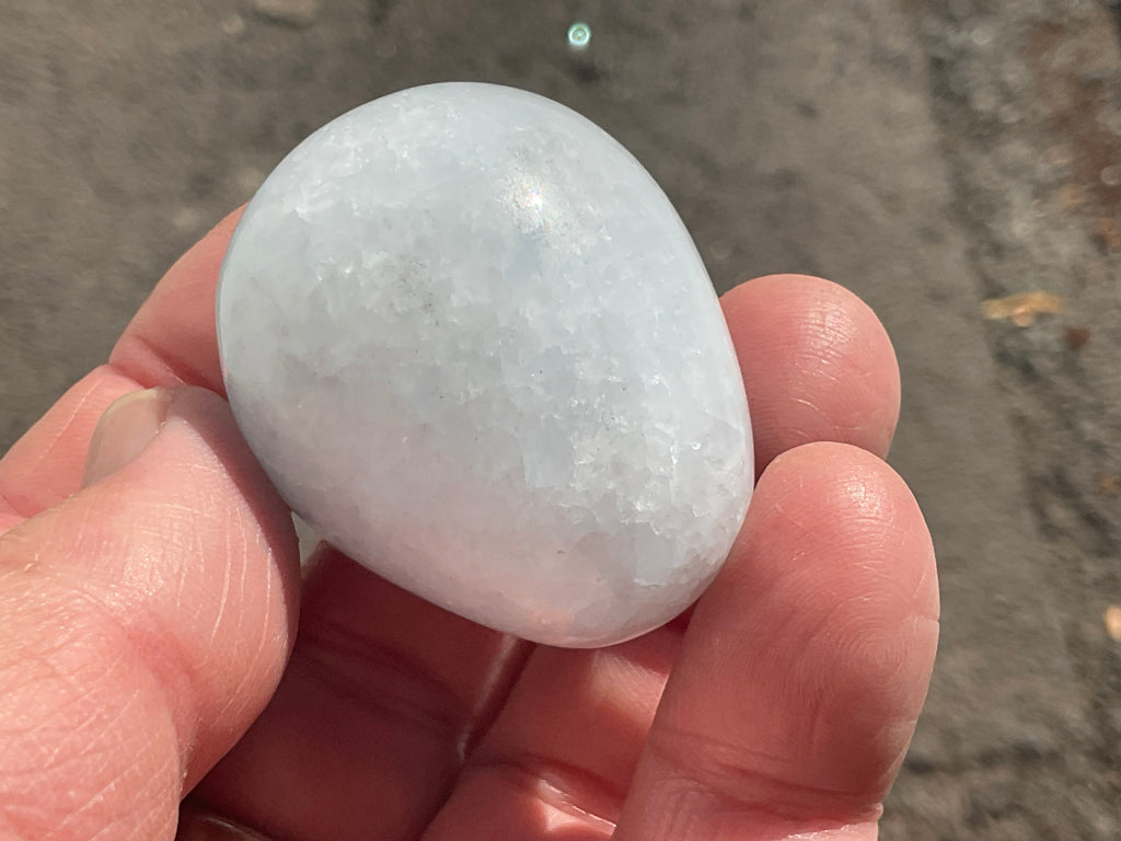 67g Pale Blue Calcite Egg 2B