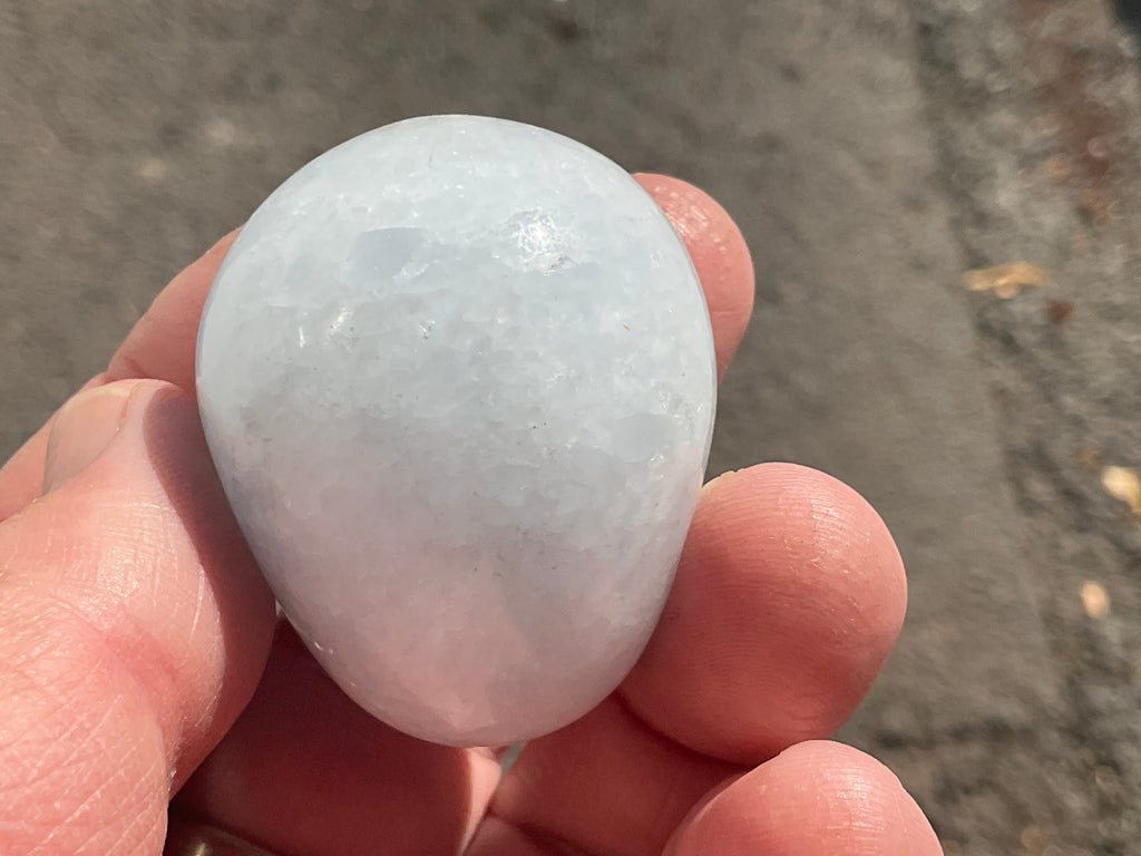 67g Pale Blue Calcite Egg 2B
