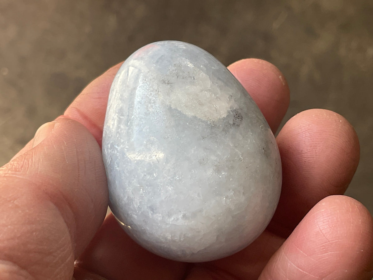 74g Pale Blue Calcite Egg 2D