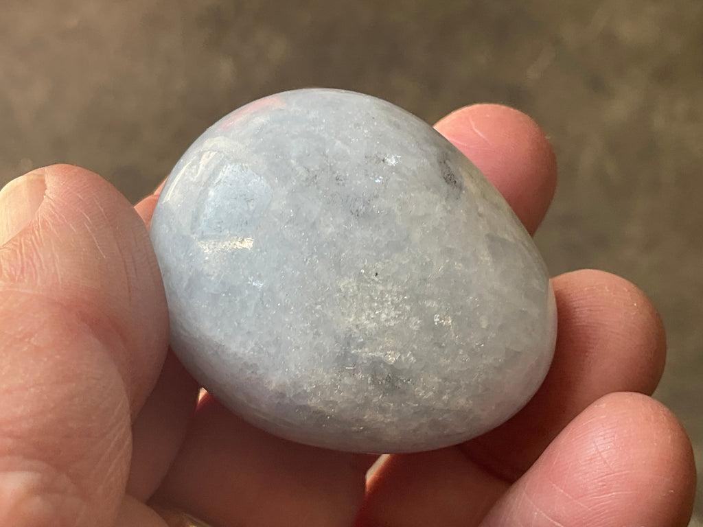74g Pale Blue Calcite Egg 2D