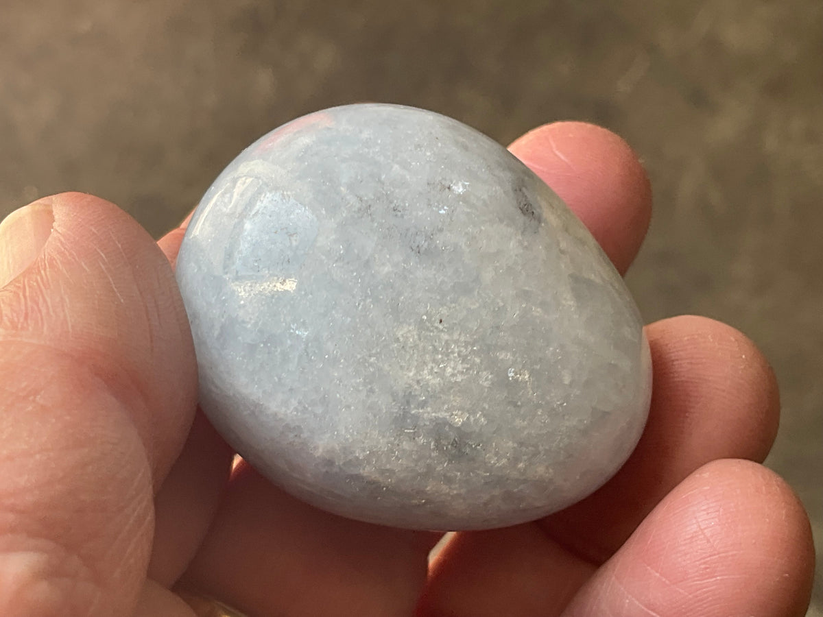 74g Pale Blue Calcite Egg 2D