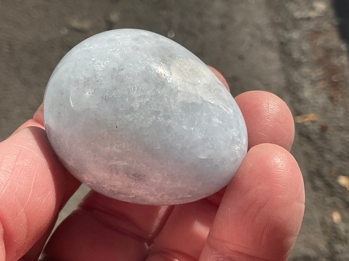 74g Pale Blue Calcite Egg 2D