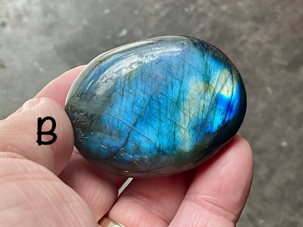 Labradorite Palmstone Group 6
