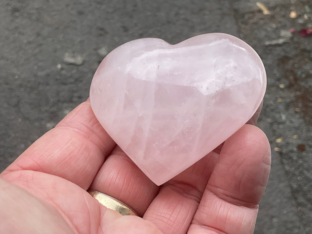 86g Rose Quartz Heart 2B