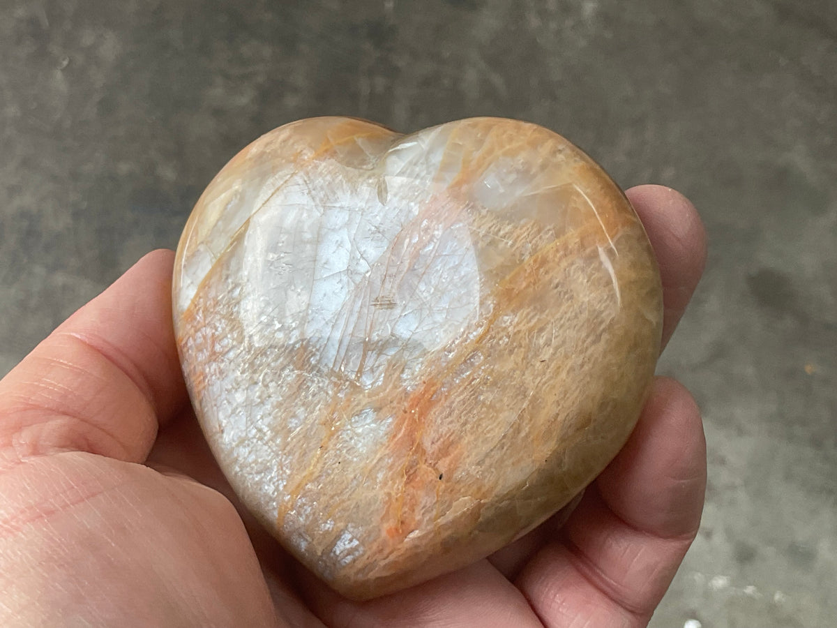 252g Peach Moonstone Heart 2A