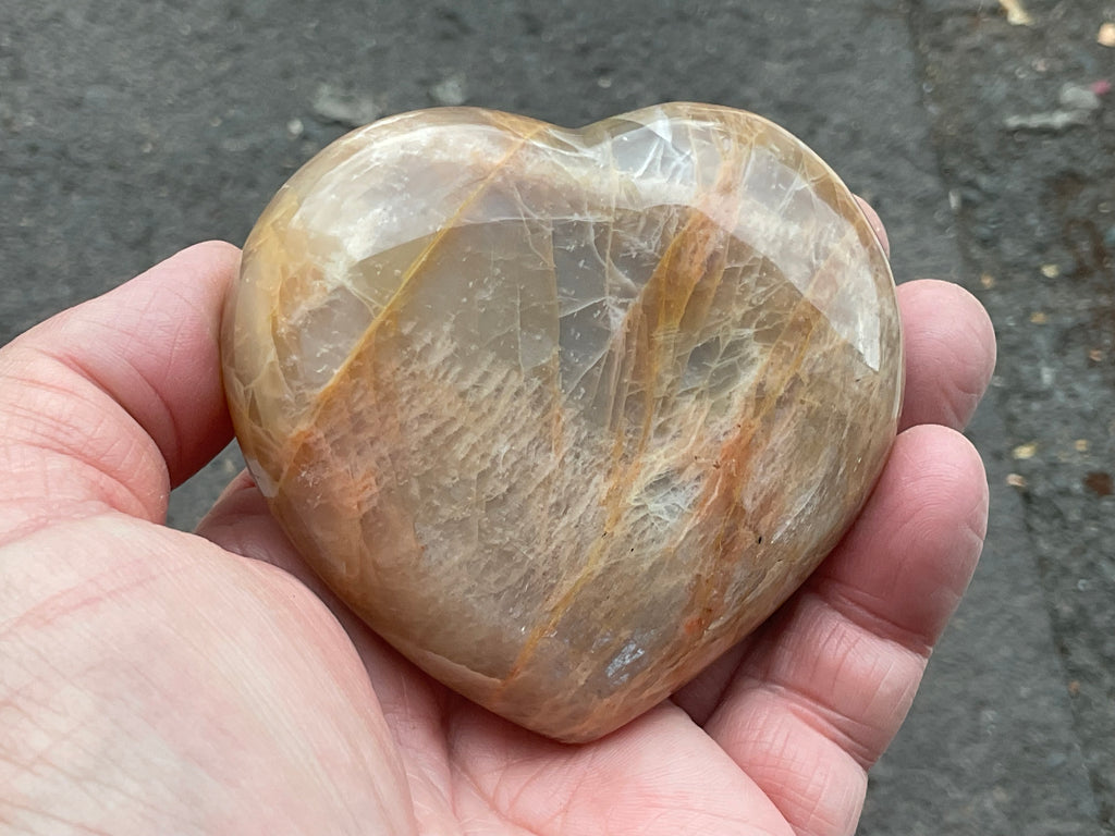 252g Peach Moonstone Heart 2A