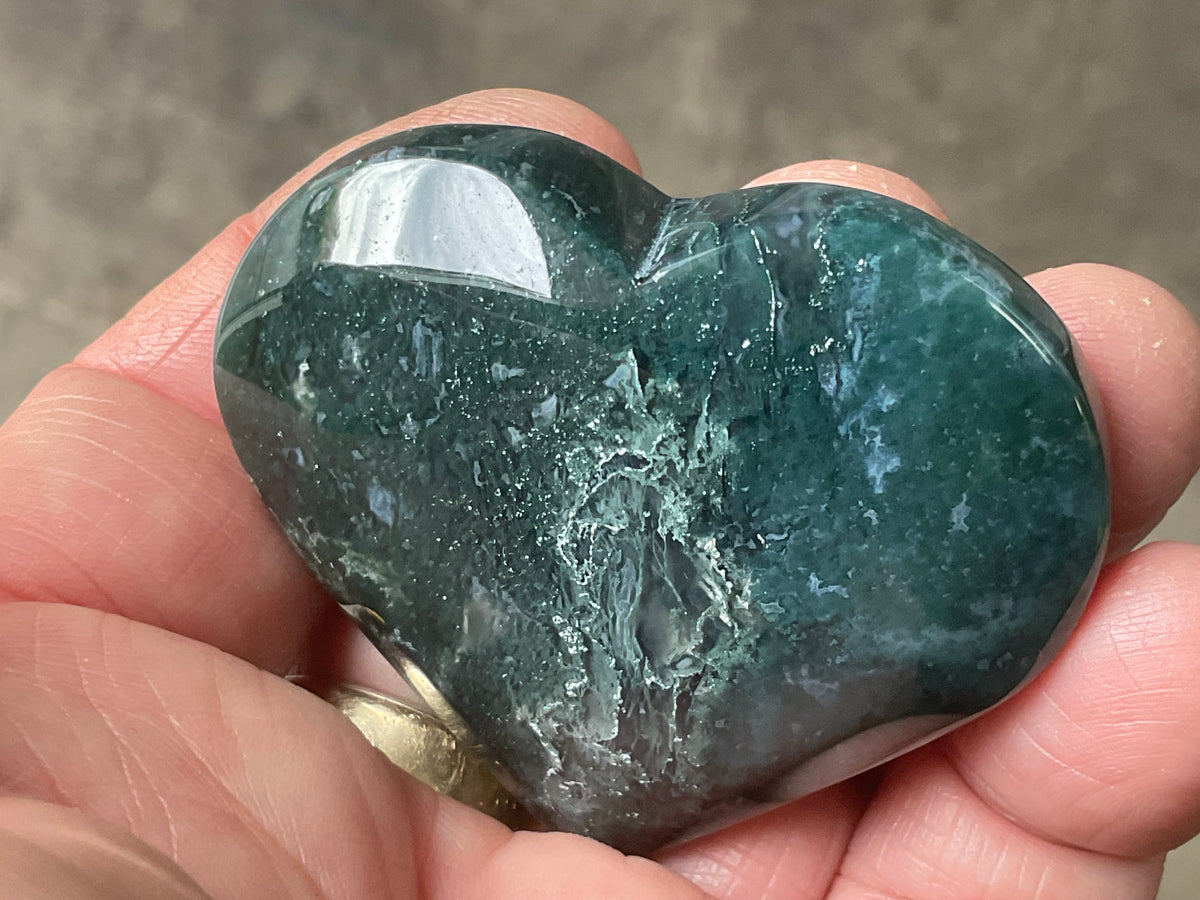 64g Moss Agate Heart B