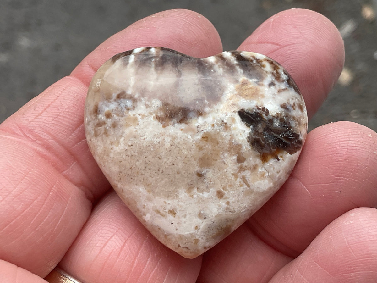 16g Small Chocolate Calcite Heart A4