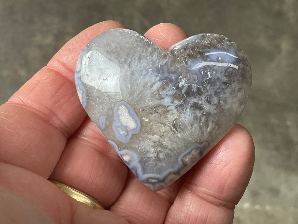 62g Flower Agate Heart